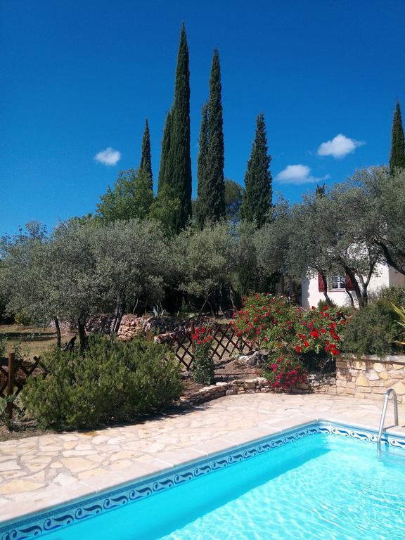 Gite Les Oliviers Cotignac Exteriör bild