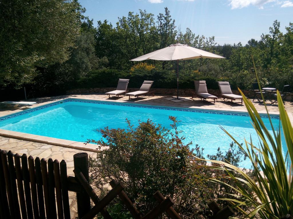 Gite Les Oliviers Cotignac Exteriör bild